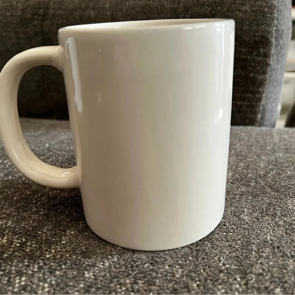 🆕 Christmas Mug - Picture 3 of 5